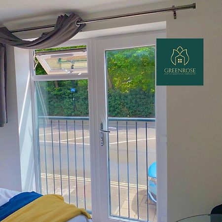 Smart Modern Ocean Village Studio Саутгемптон Екстер'єр фото